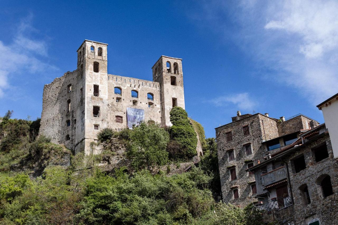 Ferienwohnung La Casa Di Aneti Dolceacqua Exterior foto